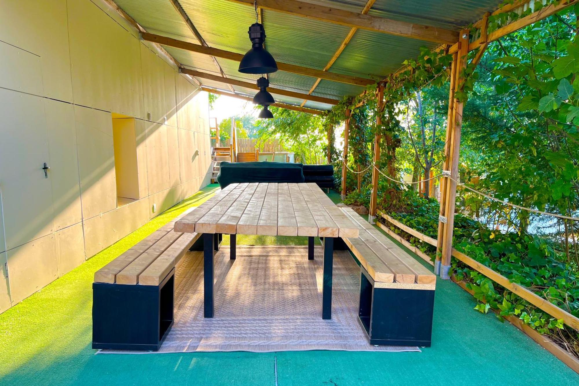 Fee4Me Cabin With Pool And Garden Сан-Мартин-де-ла-Вега Экстерьер фото