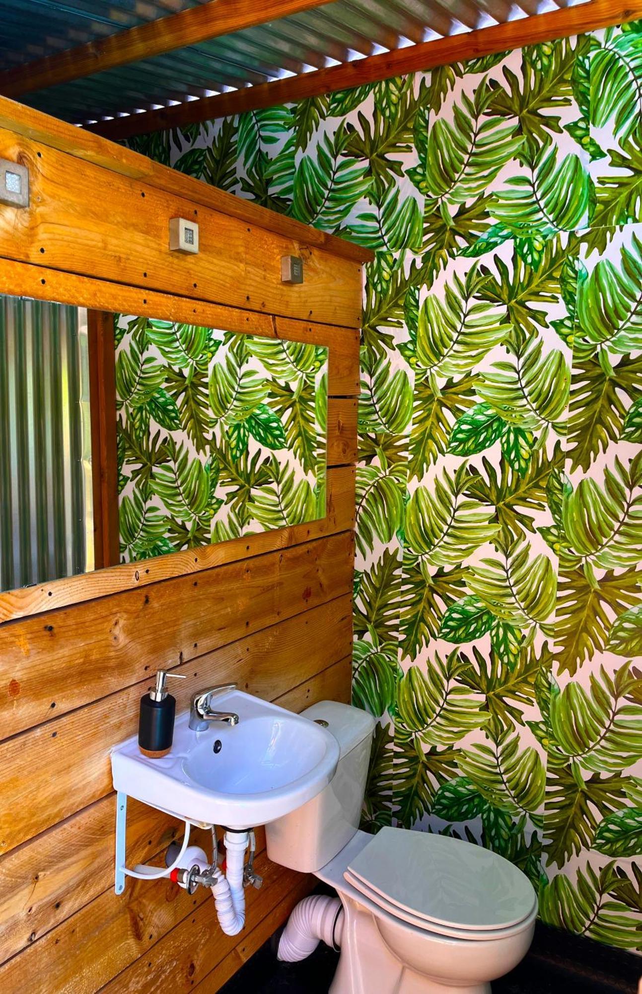 Fee4Me Cabin With Pool And Garden Сан-Мартин-де-ла-Вега Экстерьер фото