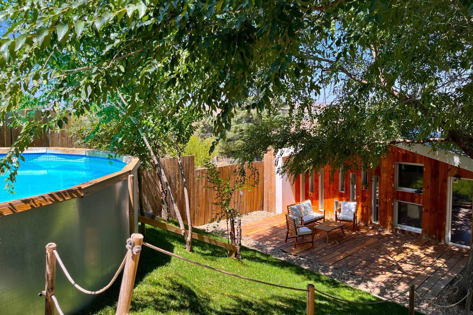 Fee4Me Cabin With Pool And Garden Сан-Мартин-де-ла-Вега Экстерьер фото