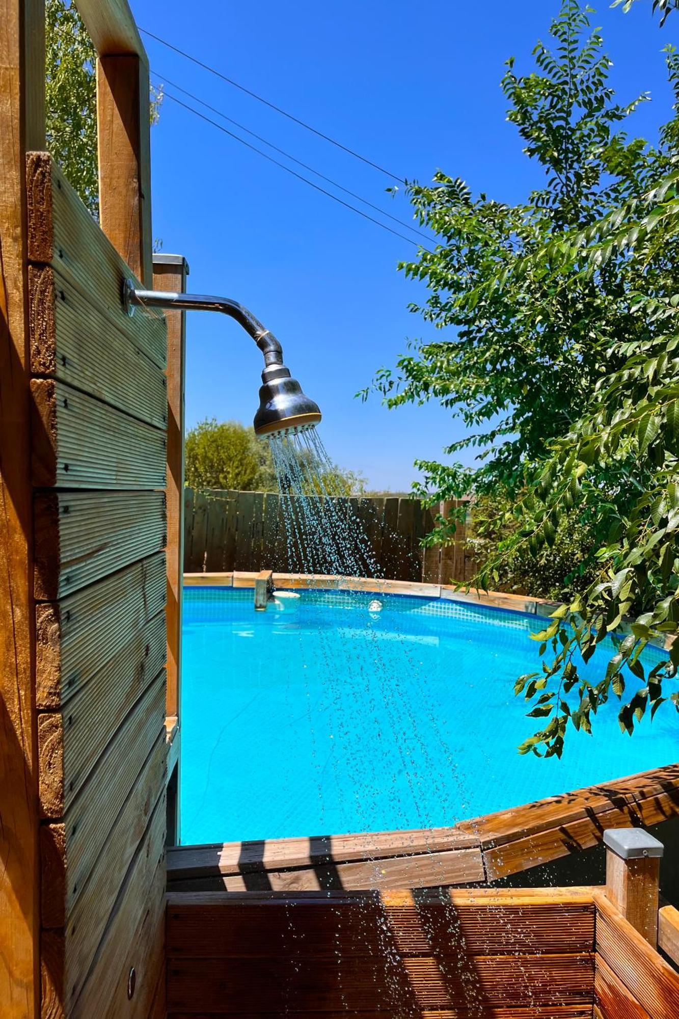 Fee4Me Cabin With Pool And Garden Сан-Мартин-де-ла-Вега Экстерьер фото